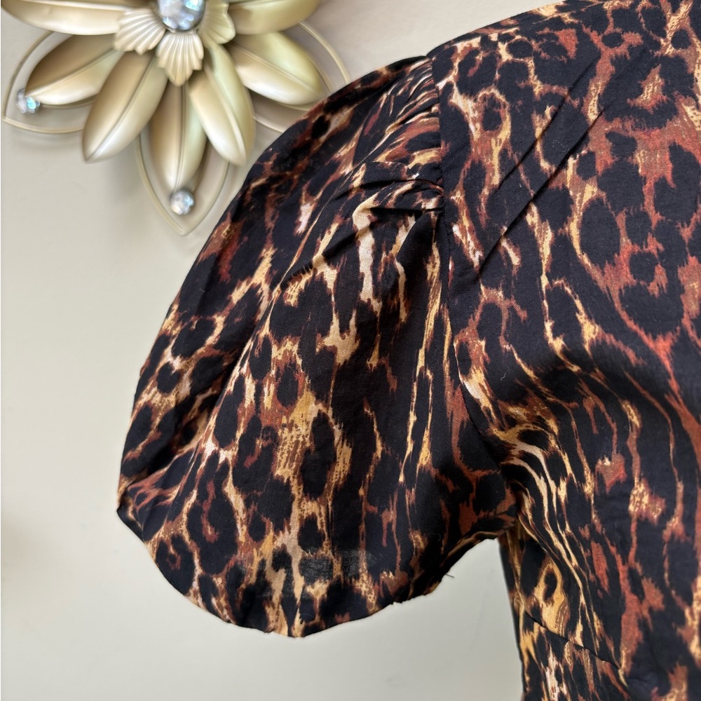 NWT Live 4 Truth Leopard Print Puff Sleeve Blouse - Picture 6 of 11
